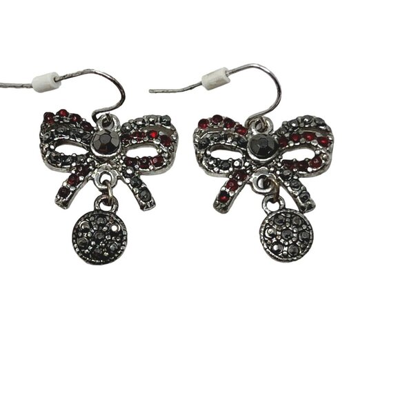 Silver Tone‎ Bow Earrings Red Stone Drop Dangle Pierced Wire Christmas Holiday - Picture 4 of 8